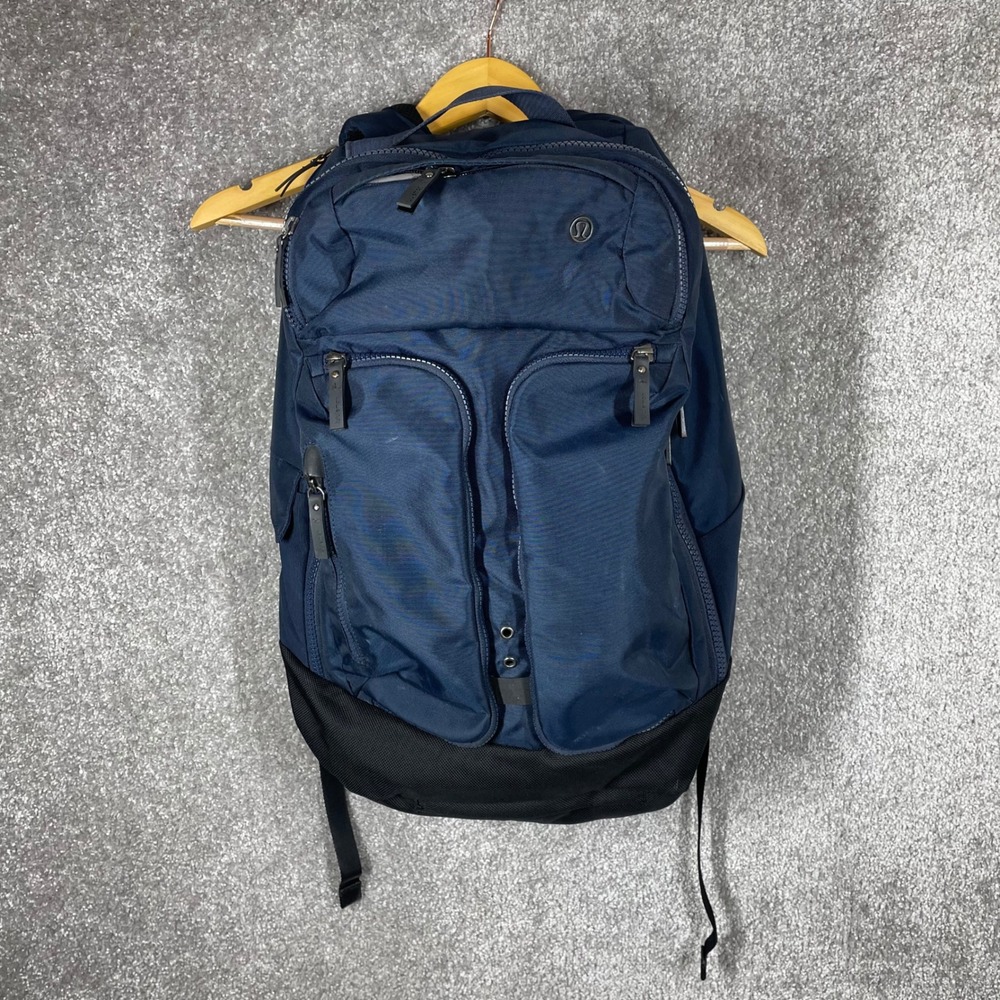 Lululemon Backpack Mens One Size Cruiser Navy Blue Black Multi Pocket Travel Bag